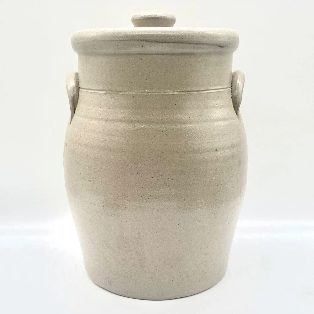 1994 Rowe Pottery Works Cannister Crock‎ w/ lid 12